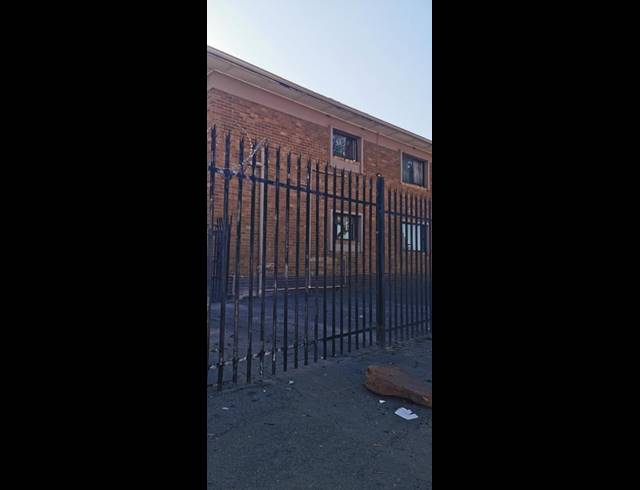 BUSINESS FOR SALE IN BOOYSENS